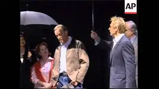 British playwright David Hare presents play about Iraq war