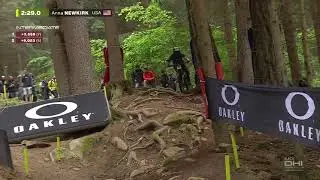 比赛亮点 | 精英女子 Val Di Sole 速降世界杯 #uci #uci速降世界杯 #uci山地车世界杯 #比赛回顾 #山地车
