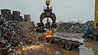 Extreme Metal Lifting &ndash; Magnet Arm Full Power
