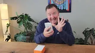 Максимальное усовершенствование настенной розетки: 6 розеток + 4 USB + ночник!