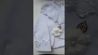 kit de Body, faixinha para beb&ecirc;, predendor de  chupeta e sapatinho.