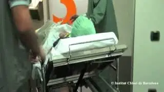 Asistencia de una paciente en el 