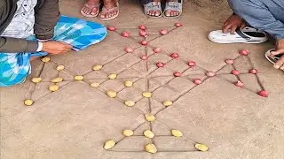 The extraordinary interplay of onions and potatoes in a traditional village style.