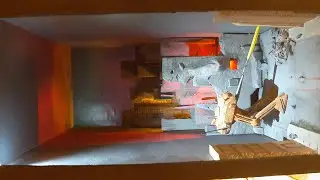 004 ROBOT INVASION (Book Nook)