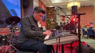 Top Gun Anthem cover (Maverick end credits) played by A. Mark Wilburn @ TLM Christmas Party 2024