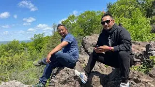 Hiking at talcott mountain state park Ct