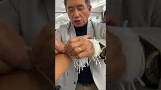 Hu Plig Khi Tes (String Tie Blessing) #hmong #blessings #culture