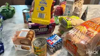 Grocery Shopping on a Budget 🛒