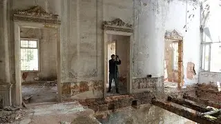 Photographing Lebanon's age-old abandoned houses