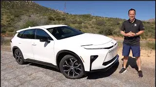 Is the 2025 Toyota Crown Signia XLE a BETTER luxury SUV than a Lexus RX 450h?
