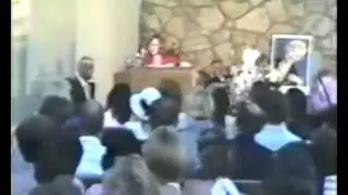 Marilyn Monroe - 25th Anniversary Memorial Service