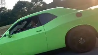 2018 Mustang GT vs 392 Scatpack Challenger Race #1