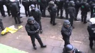 Hausbesetzung /- belebung, Polizeieinsatz Breite Stra&szlig;e Hamburg Altona, 11.05.2013