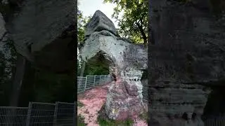 Big boot Stiefeler Felsen   kantiger Teufelstisch #travel