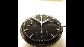 Mechanizm zegarka z bliska 😲Close up of the watch movement 😲Nahaufnahme des Uhrwerks 😲