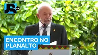 Lula se encontra com presidente da Nig&eacute;ria no Pal&aacute;cio do Planalto