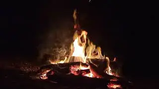 Slow and Dark - Late night Fire HD Fireplace Alternative 