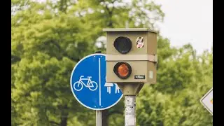 Nowatorki system Red Light spowalniający pędzących rowerzyst&oacute;w