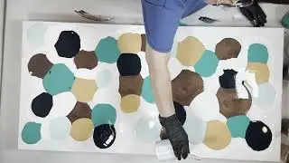 Swiping with Satin Enamel and Australian Floetrol.