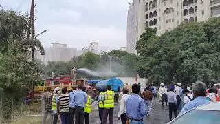 Twin towers gone in 9 sec...tough task ahead to clear debris