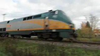 VIA 39 VIA 902, Laurier Station 17 10 18