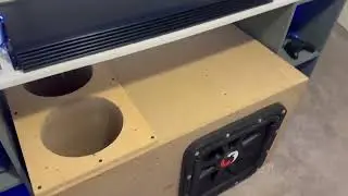 Kicker Solo X 18 Bass Test 