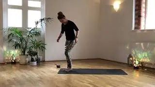 Beginners Tutorial on the Sun Salutations.