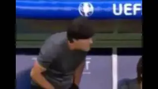 йоахим лёв чешет яйца