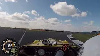 2017-04-23 - Silverstone - Race - Oversteer in Maggots
