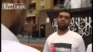 BLACK ISIS FLAG IN TOWER HAMLETS UK