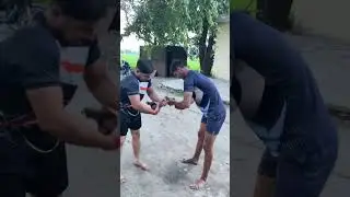 Strong Grip For Ankle Hold