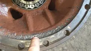 Remont ciągnika Ursus 1634: składanie, zwolnice, dodatkowy filtr hydrauliki.