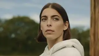 L&eacute;a Paci - &Agrave; nos folies (Clip officiel)
