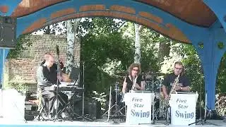 20070826 Five Star Swing Band 004