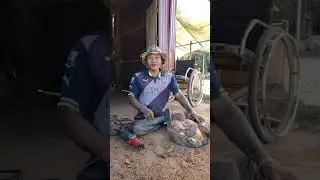 Support his work. Sculptor for the disabled #video #shortvideo #ChhaySin