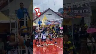 Aksi Aksi Seter Seribu Variasi Sadi Dustin dibawah Guyuran Hujan #volleyball #volitarkam #viral #fyp