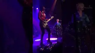 Murder Me - Blood Red Shoes (Live Clip trios from The Fine Line Music Cafe in Minneapolis MN)