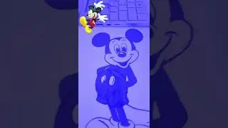 Vamos a pintar a Mickey mouse con luces LED