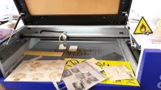 2000mm/s Ultra fast laser engraving machine  engrave the acrylic for advertising signature