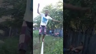 rol&eacute; de slackline com os brothers