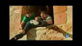 Cuéntame: Antonio colgado del campanario y bofetón de Merche