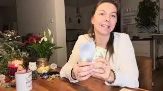 Dein Gegenüber hält schöne Momente mit dir in einem Schutzraum ,￼ um das außen zu überstehen…