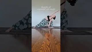 Extended side angle pose benefits #asanapractice #yogaforbeginners
