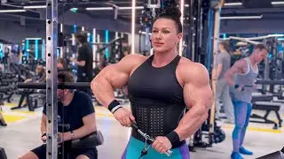 Natalia Ermolova Massive Physique | Elite Female Bodybuilder