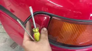 SW20 MR-2 tail light removal replacement installation
