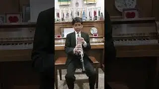 Raguram learning Oboe - Hot cross Buns