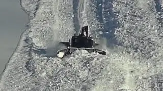 Prinoth LEITWOLF W Unplung an AVALANCHE - Amazing Snowcat Footage