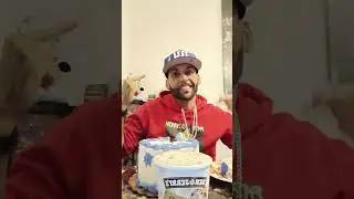 EATING DAIRY FREE CAKE FOR CHRISTMAS & THANKS FOR 291 SUBSCRIBER'S.👑❤️☃️🎄🙏🏽🎉