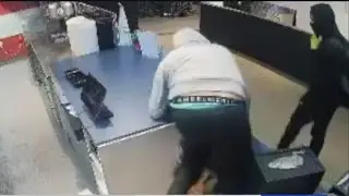 16 NYC food vendors hit in early morning burglary