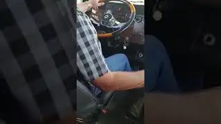 Video CV Peterbuilt Left Hand Drive 13spd